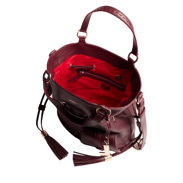 M BUCKET BAG