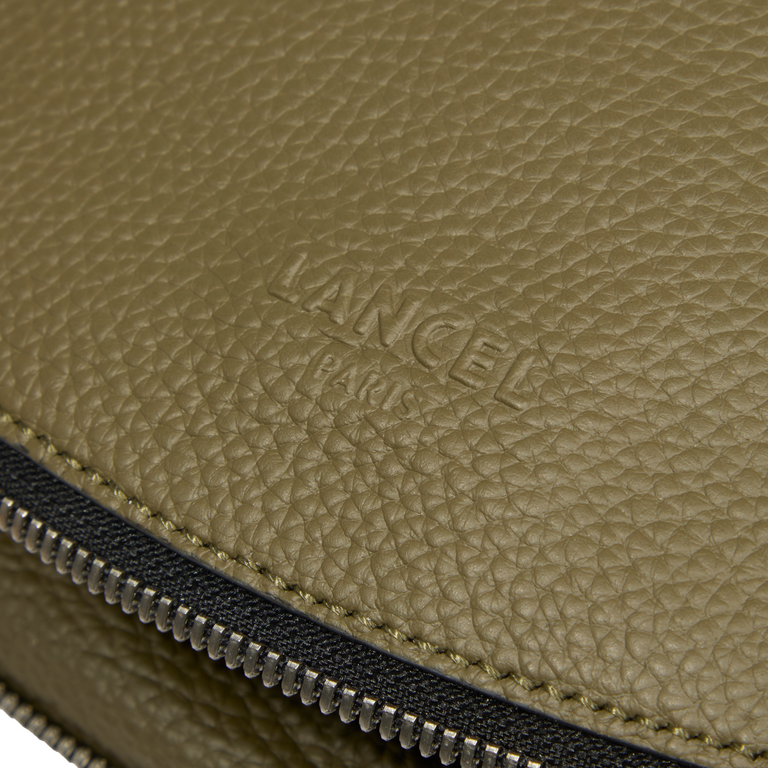 BUM BAG