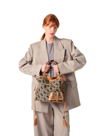 MEDIUM BUCKET BAG