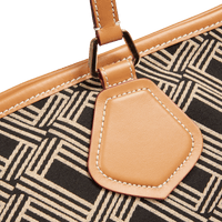 L ZIP TOTE BAG