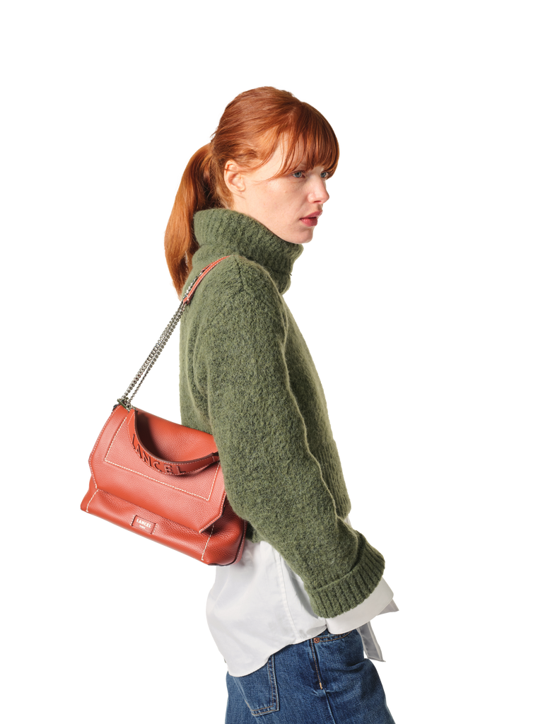 M FLAP BAG