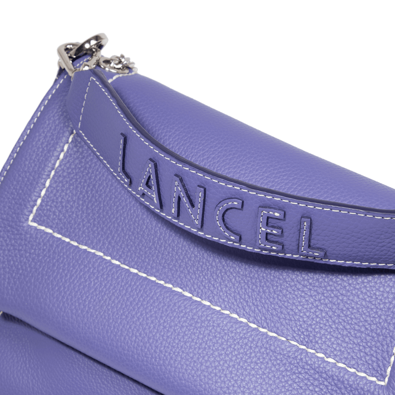 M FLAP BAG