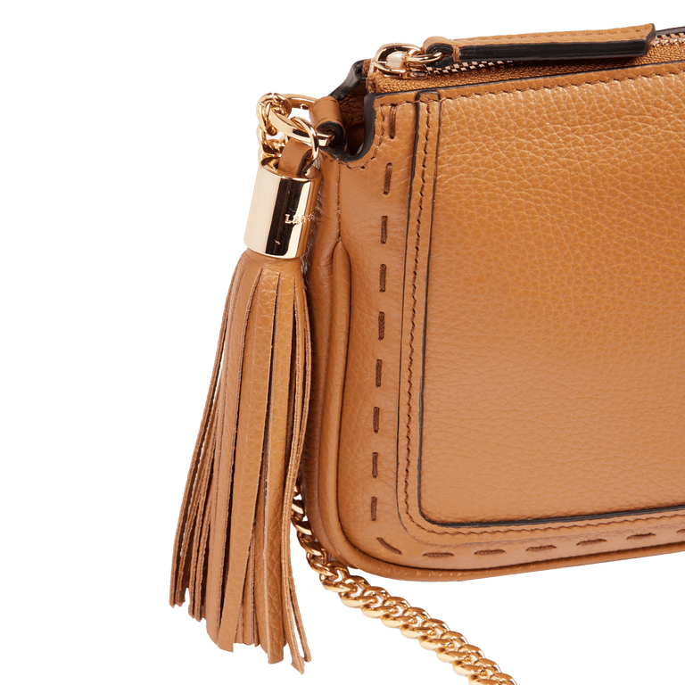 POUCH ON CHAIN