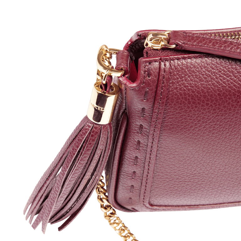POUCH ON CHAIN