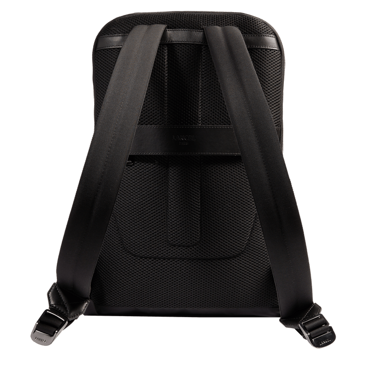 15'6 ZIP BACKPACK