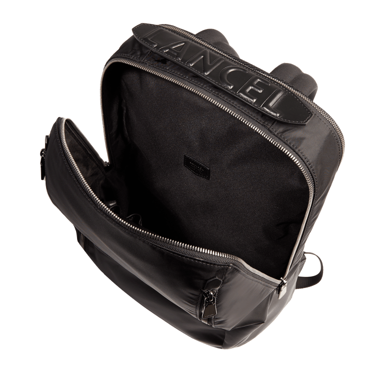 15'6 ZIP BACKPACK