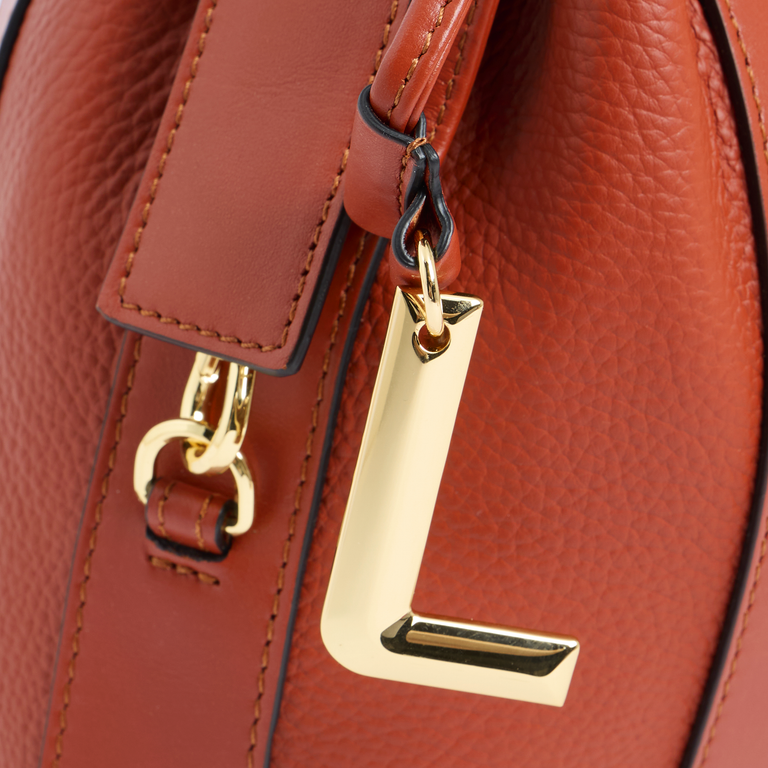 S BUCKET BAG