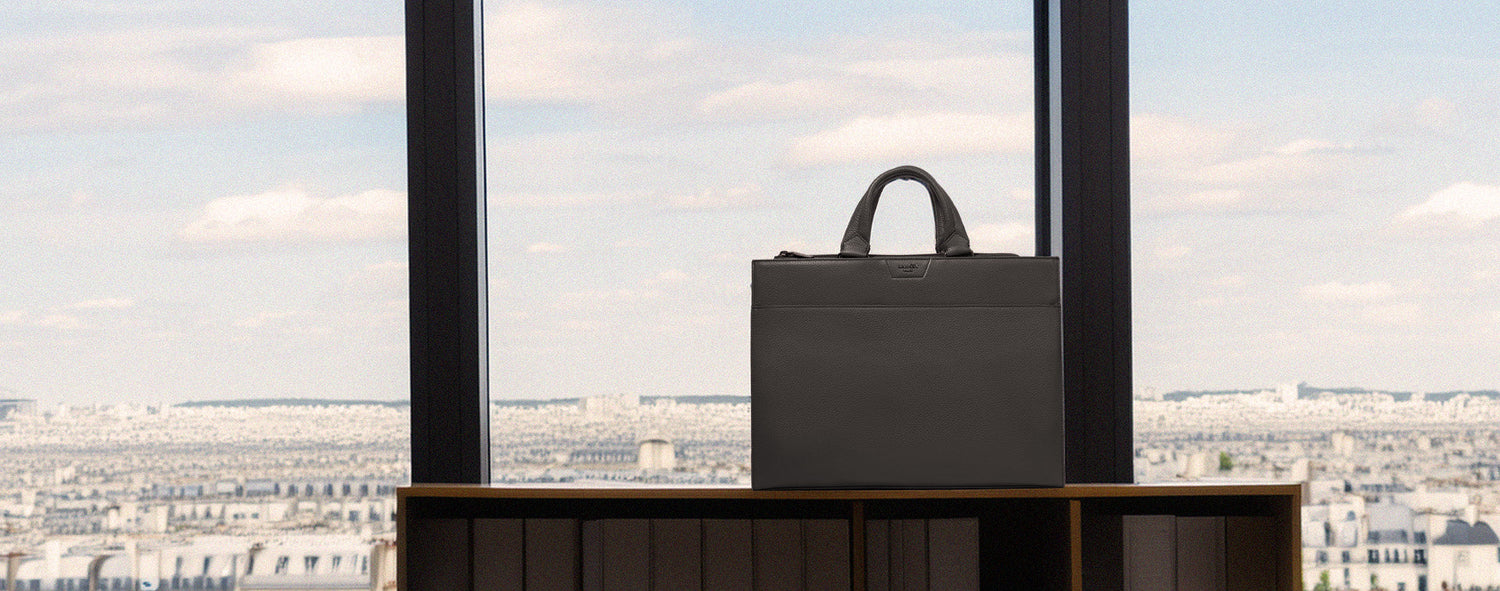 DOCUMENT HOLDER.