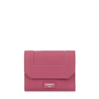 M flap compact wallet