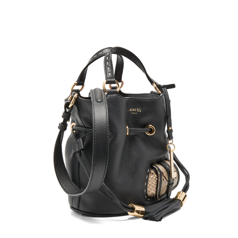 Bucket bag
