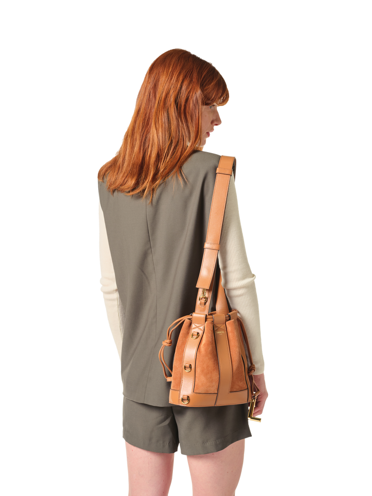 S BUCKET BAG