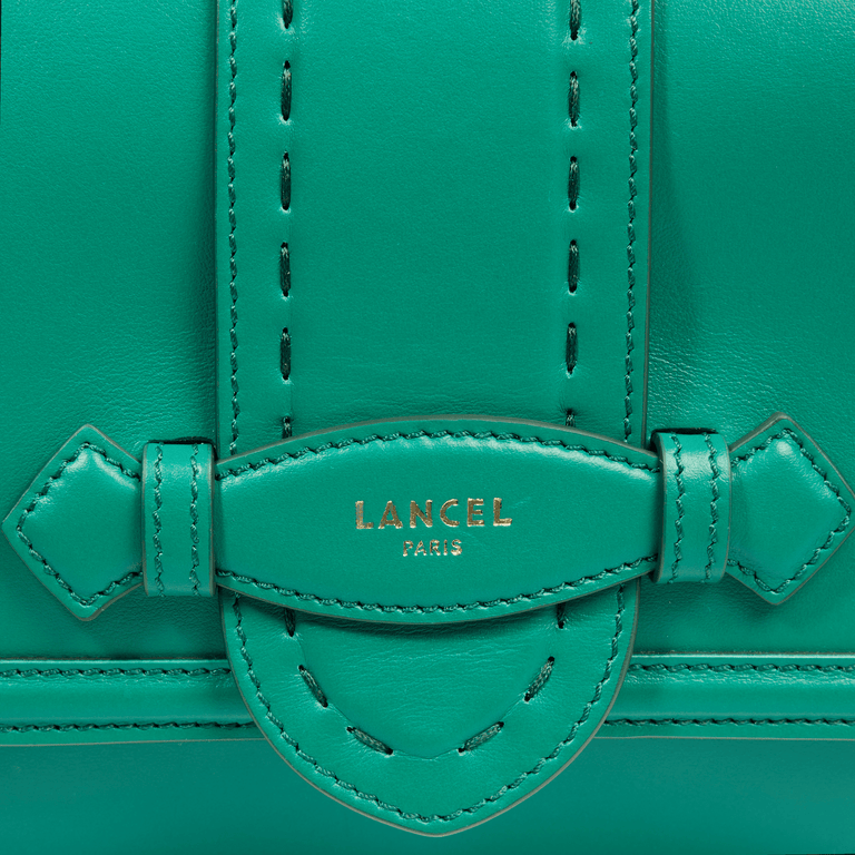 M FLAP BAG