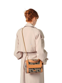 M FLAP BAG