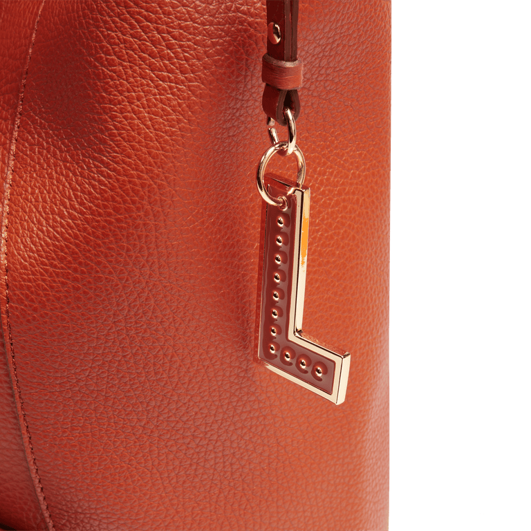 M ZIP HOBO BAG