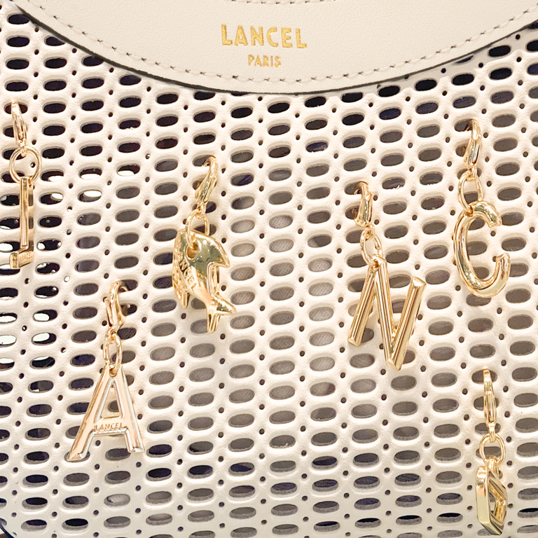 SAC ZIPPE M DOUBLE PORTE AVEC CHARMS