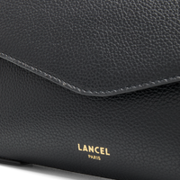 POUCH ON CHAIN WITH REMOVABLE CARDHOLDER