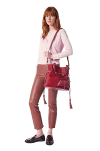 M BUCKET BAG
