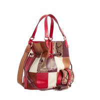 M BUCKET BAG