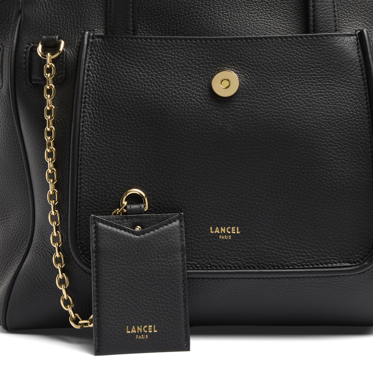 M CARRYALL BAG