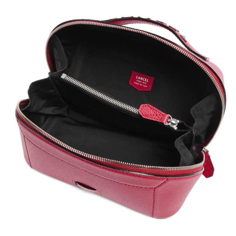 TROUSSE DE TOILETTE
