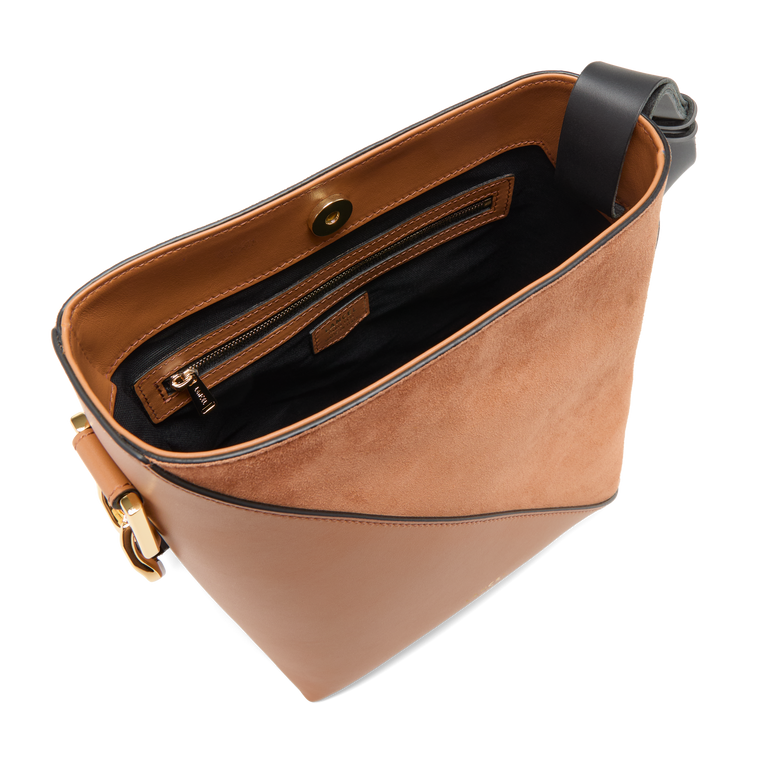 S BUCKET BAG