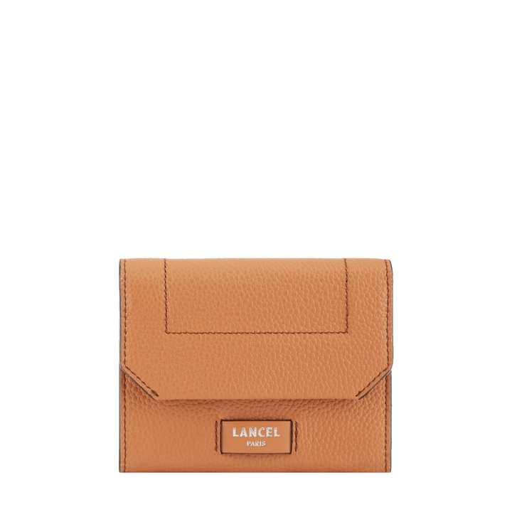 NINON DE LANCEL