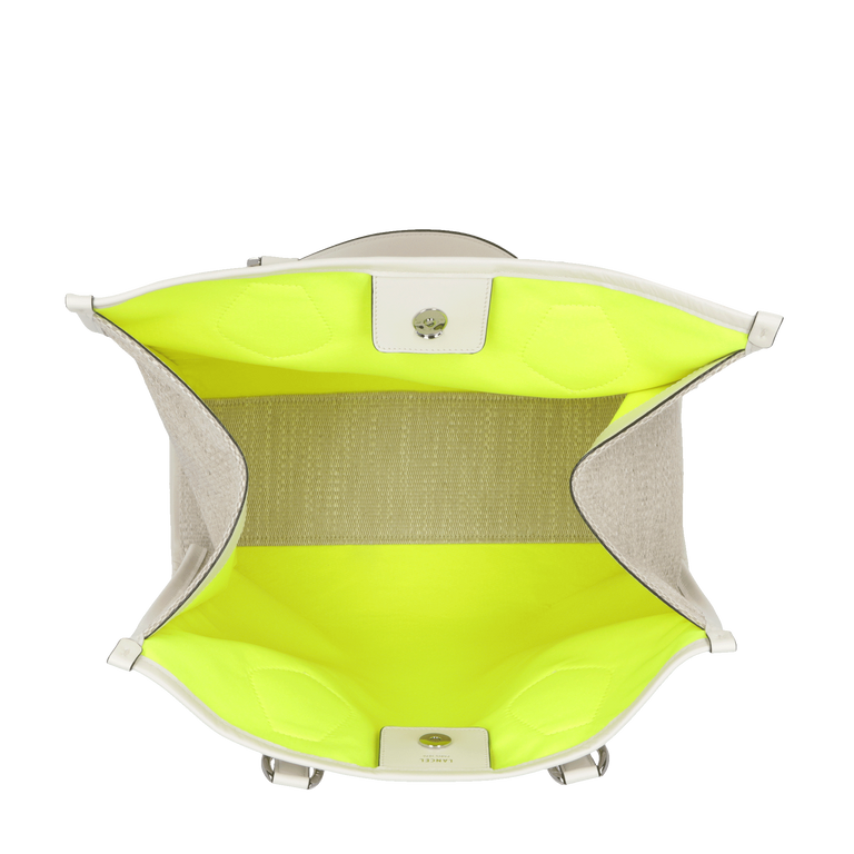 Lola sales de lancel